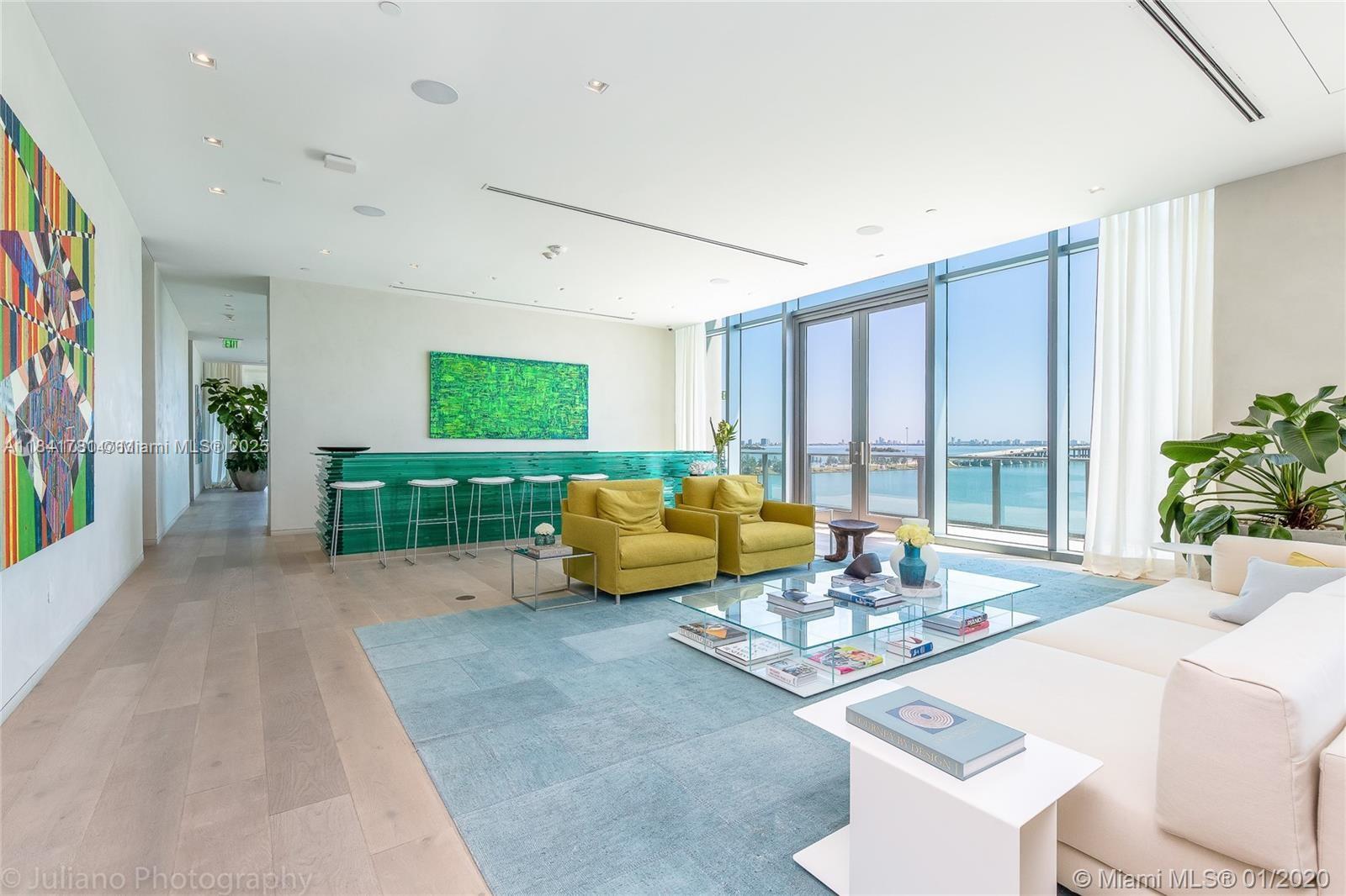 ONE PARAISO CONDO - Residential