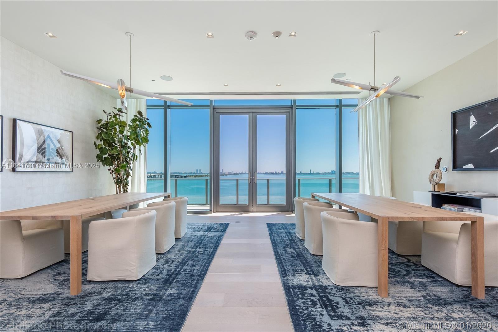 ONE PARAISO CONDO - Residential