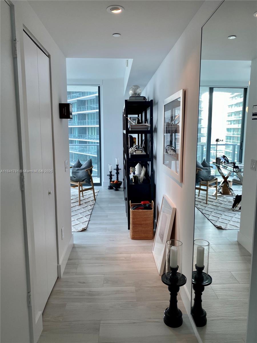 ONE PARAISO CONDO - Residential