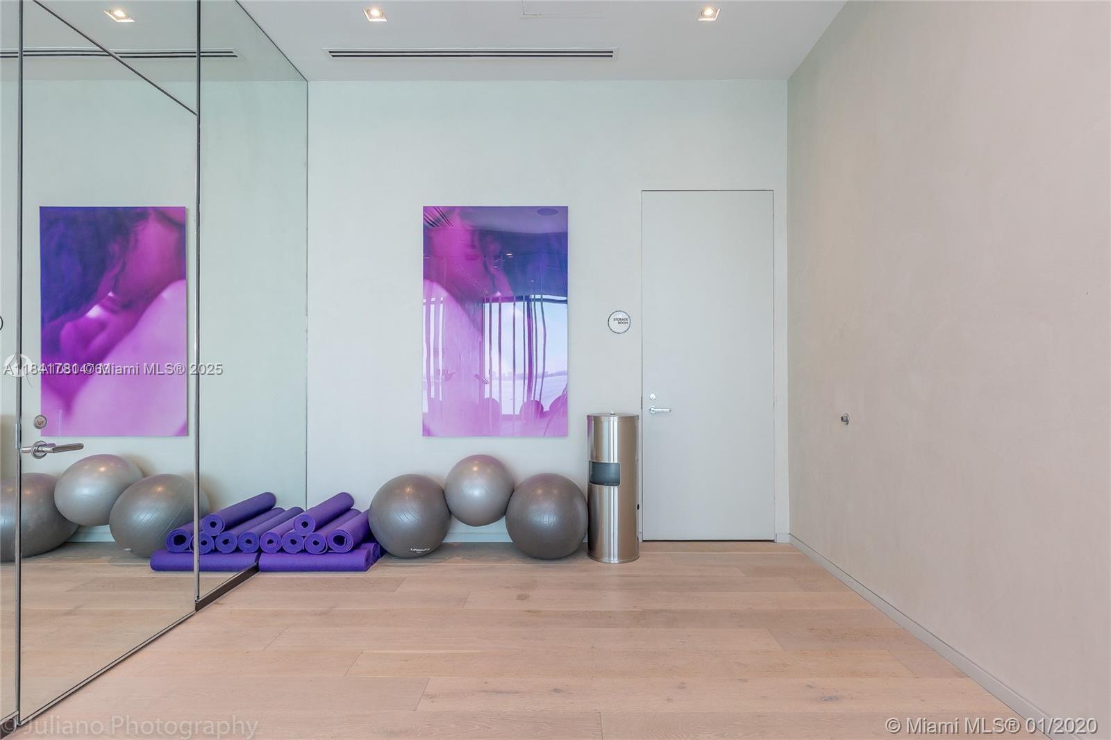 ONE PARAISO CONDO - Residential