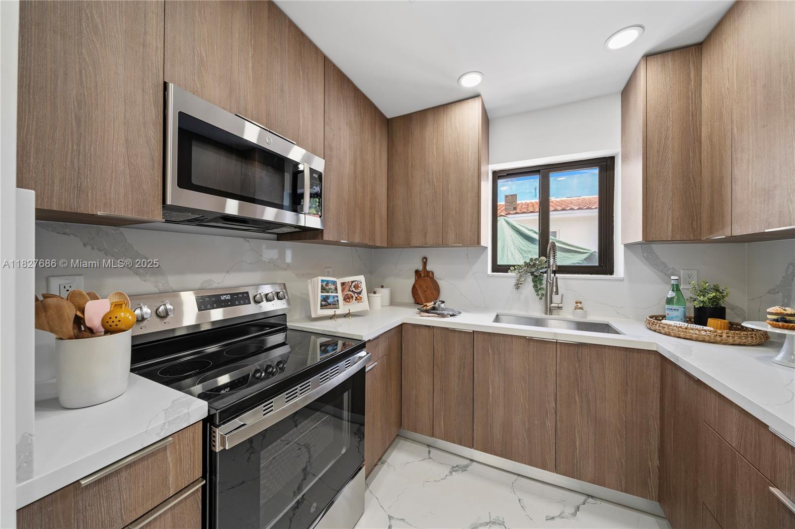 KIRKLAND HEIGHTS AMD - Residential Lease