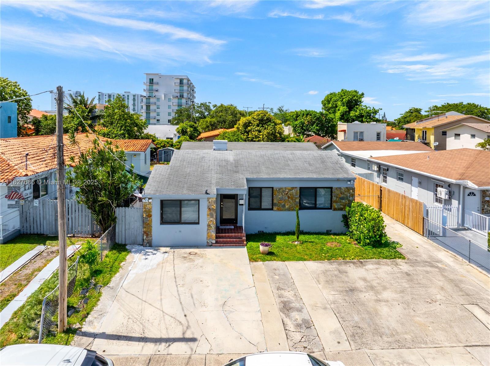 KIRKLAND HEIGHTS AMD - Residential Lease