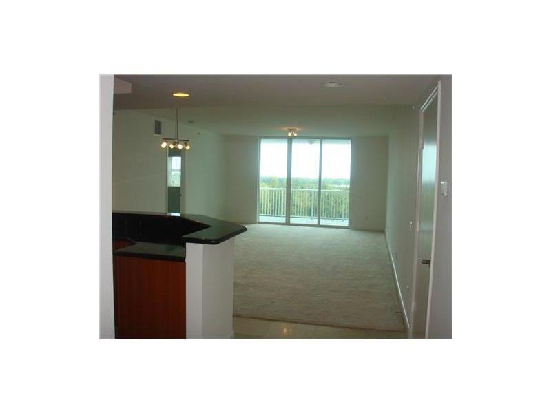 THE OAKS I CONDO - Residential Lease