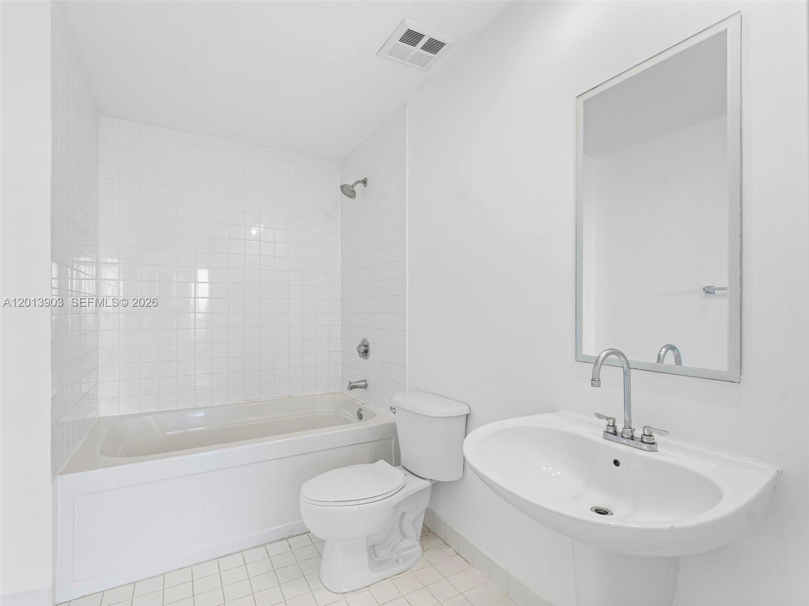 NEO CONDO - Residential