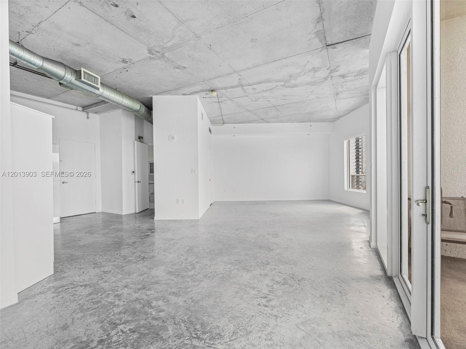 NEO CONDO - Residential