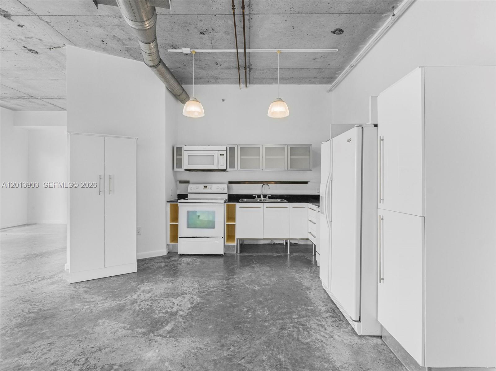 NEO CONDO - Residential