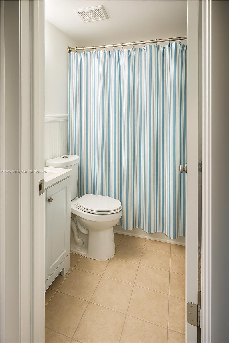 CAPRI GARDENS CONDO - Residential Lease