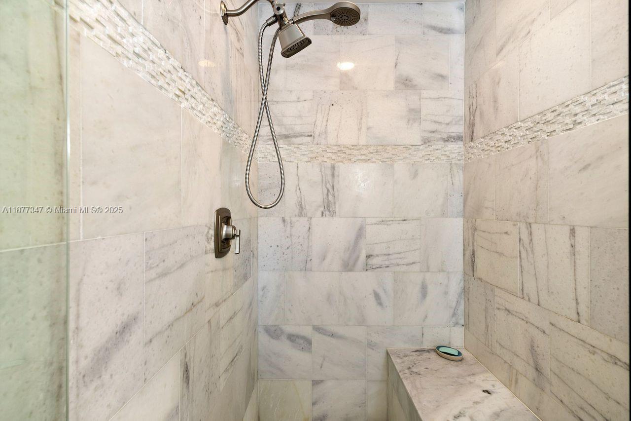 WOODSTREAM - Residential Lease