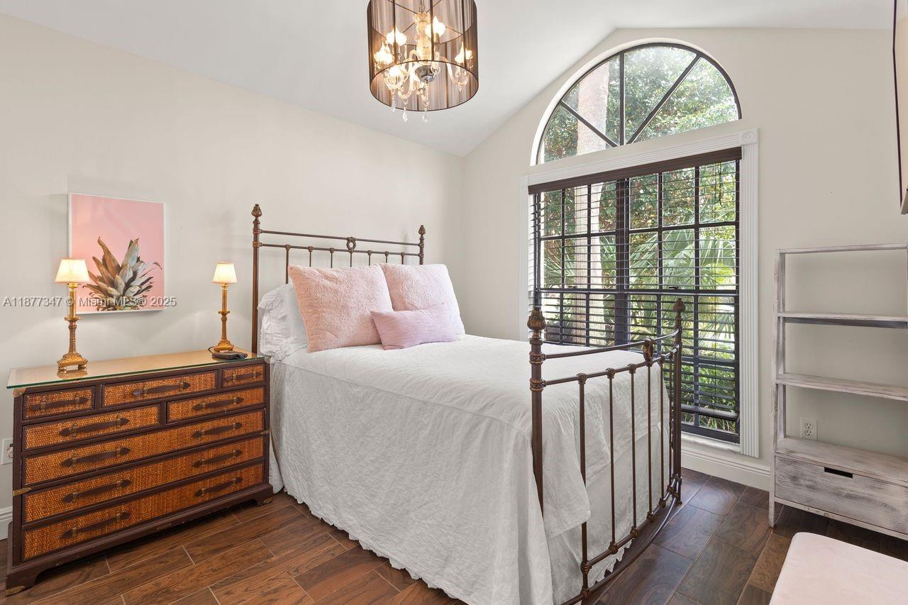 WOODSTREAM - Residential Lease