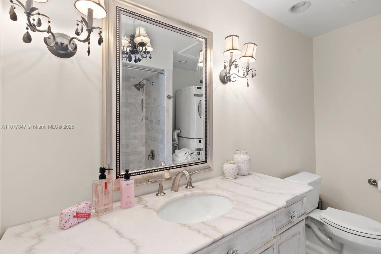 WOODSTREAM - Residential Lease