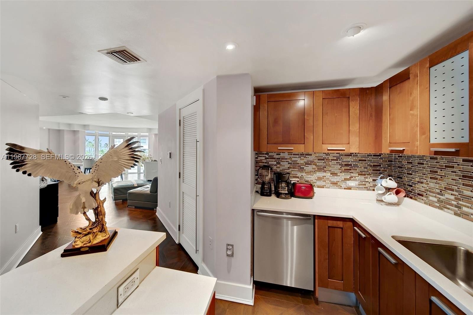 OCEAN FIVE CONDO - Residential