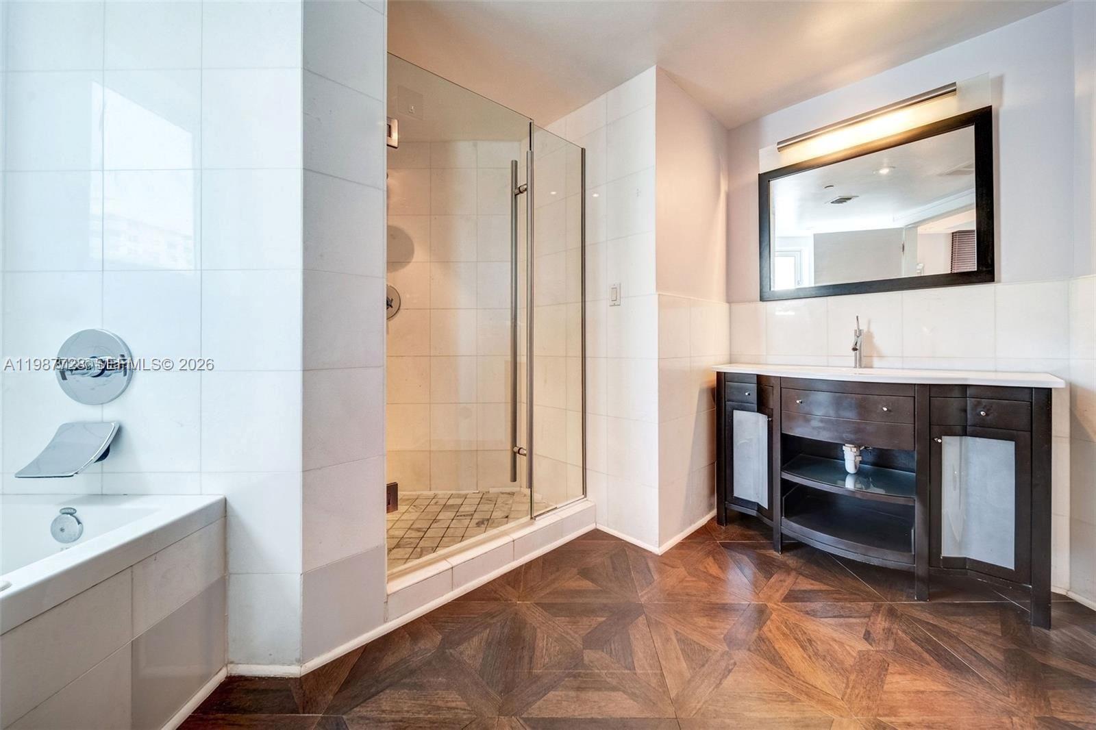 OCEAN FIVE CONDO - Residential