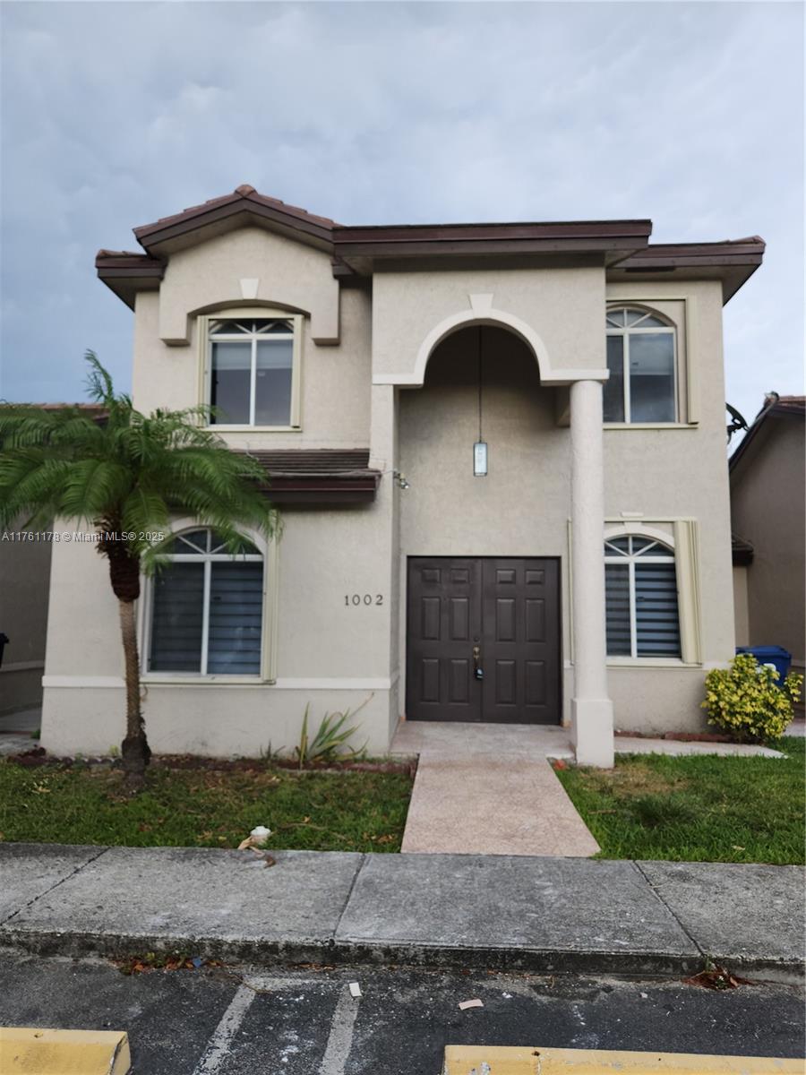18871 Nw 84th Ct 1002, Hialeah, Miami-Dade County, Florida - 4 Bedrooms  
3 Bathrooms - 