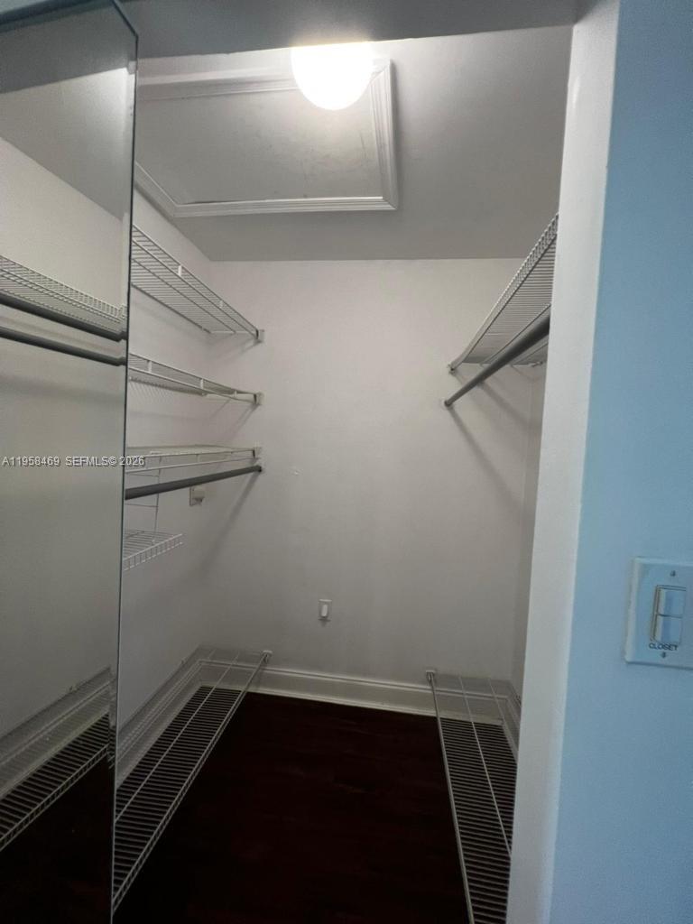STERLING VILLAGES OF PALM - Residential Lease