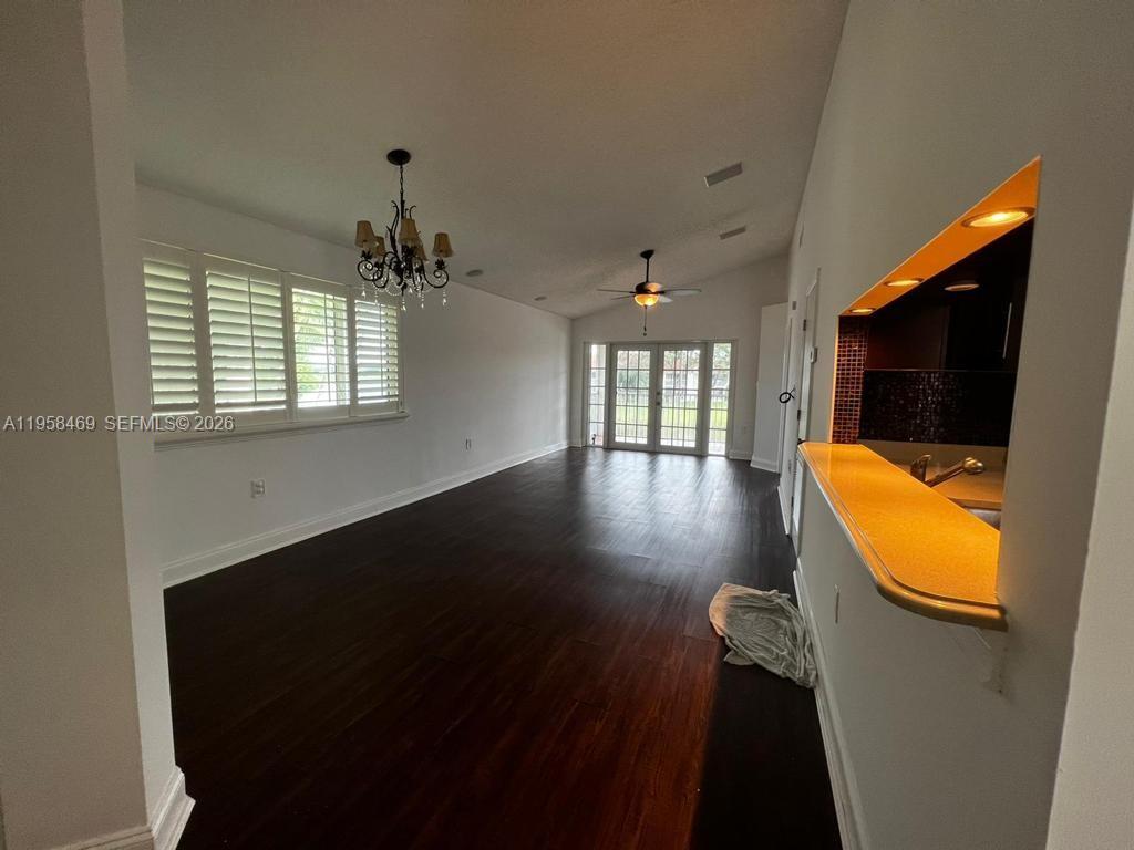 STERLING VILLAGES OF PALM - Residential Lease