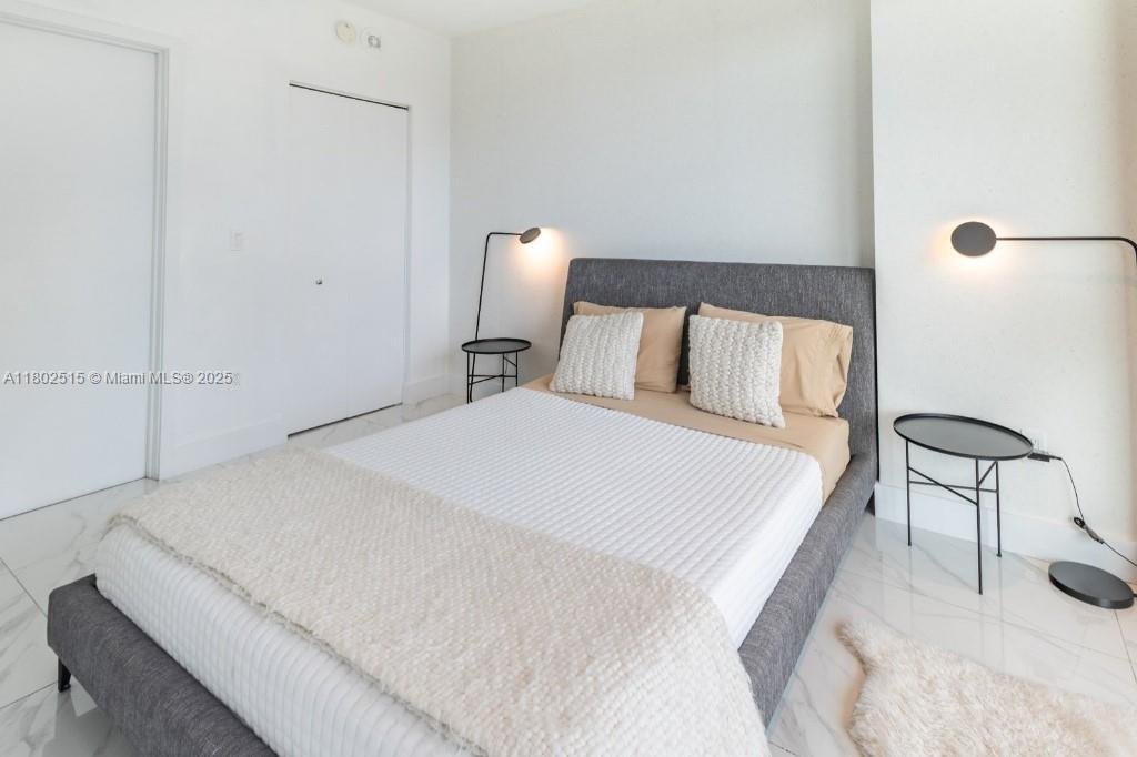 1300 S MIAMI AVENUE CONDO - Residential