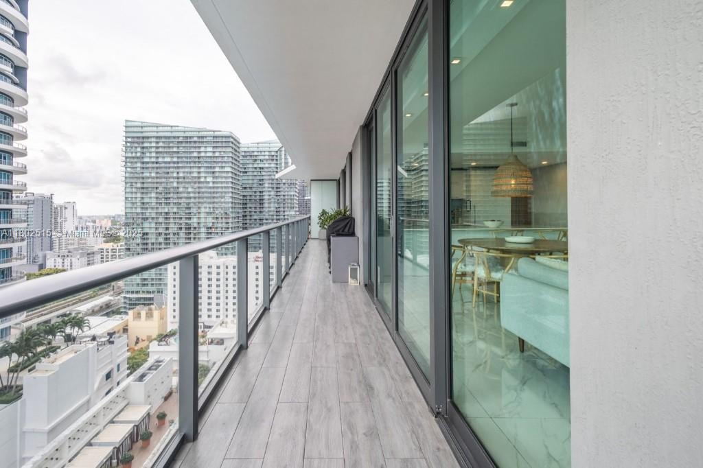 1300 S MIAMI AVENUE CONDO - Residential