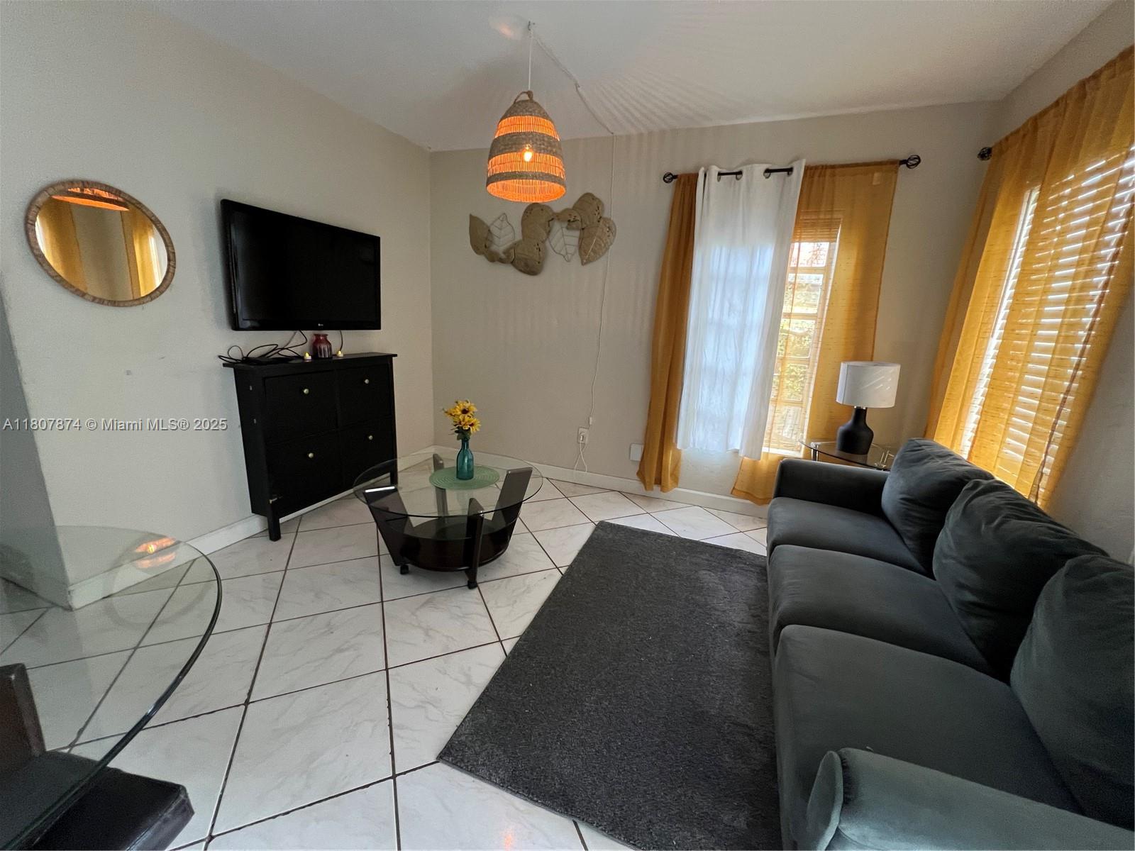 Rental Property at 55 Nw 69th St Apt E, Miami, Broward County, Florida - Bedrooms: 1 
Bathrooms: 1  - $1,800 MO.