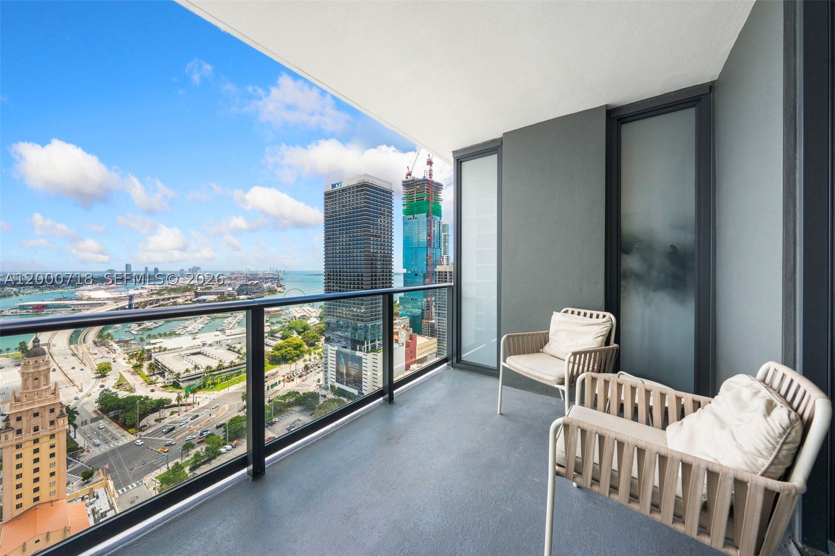 View photos, virtual tours, details... 159 NE 6th St 2915
