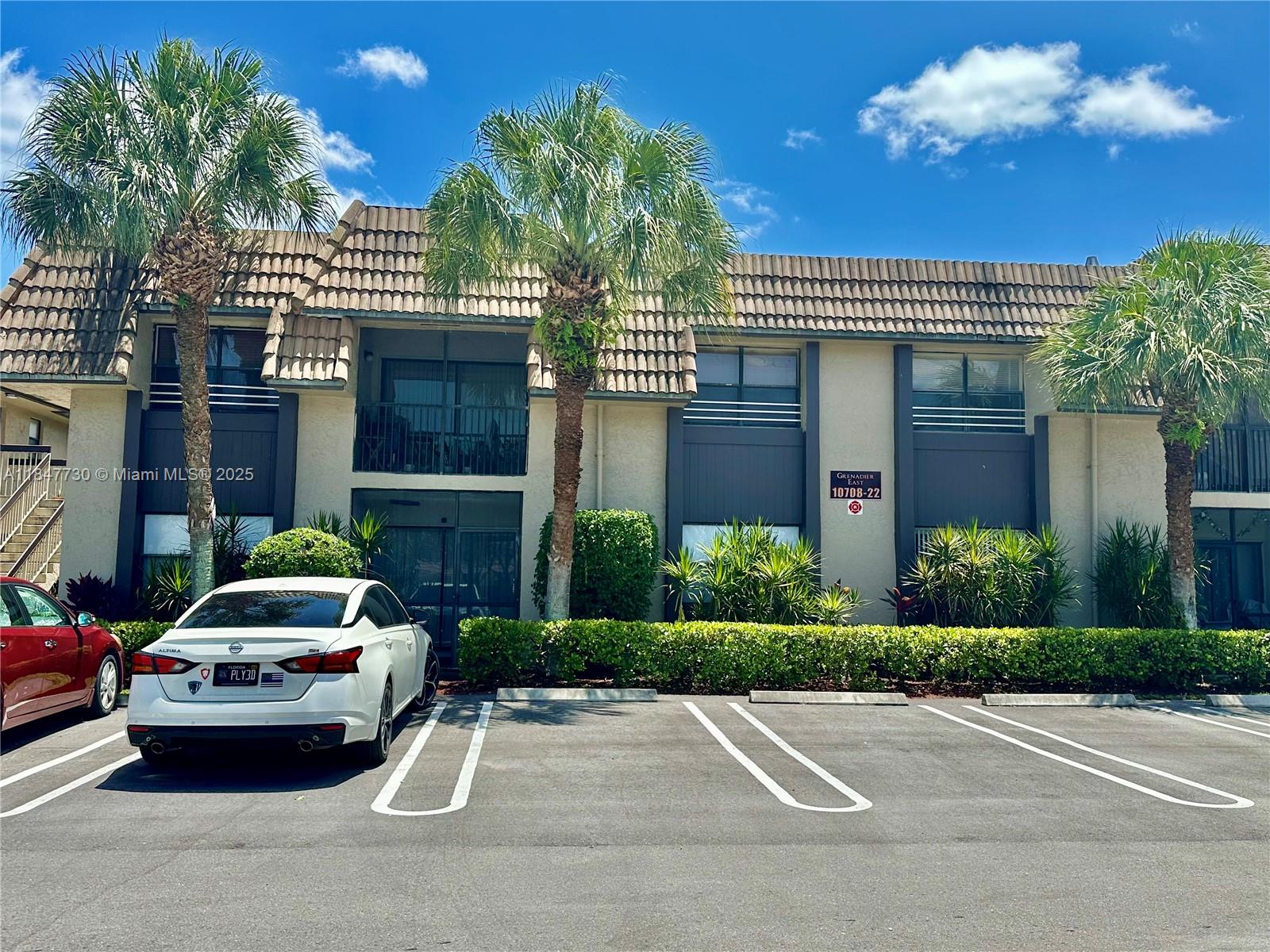 Beautiful 2-bedroom, 2-bathroom condo in the heart of Coral Springs. Freshly painted and brand new kitchen with stainless steel Appliances. Laminated flooring throughout unit , Updated Bathrooms, Enjoy the convenience of an in-unit washer and dryer. The split-bedroom plan offers privacy. Private Balcony Overlooking the canal, , this condo provides a serene view. Community amenities include a pool, Conveniently located near shopping and the Sawgrass Expressway.
