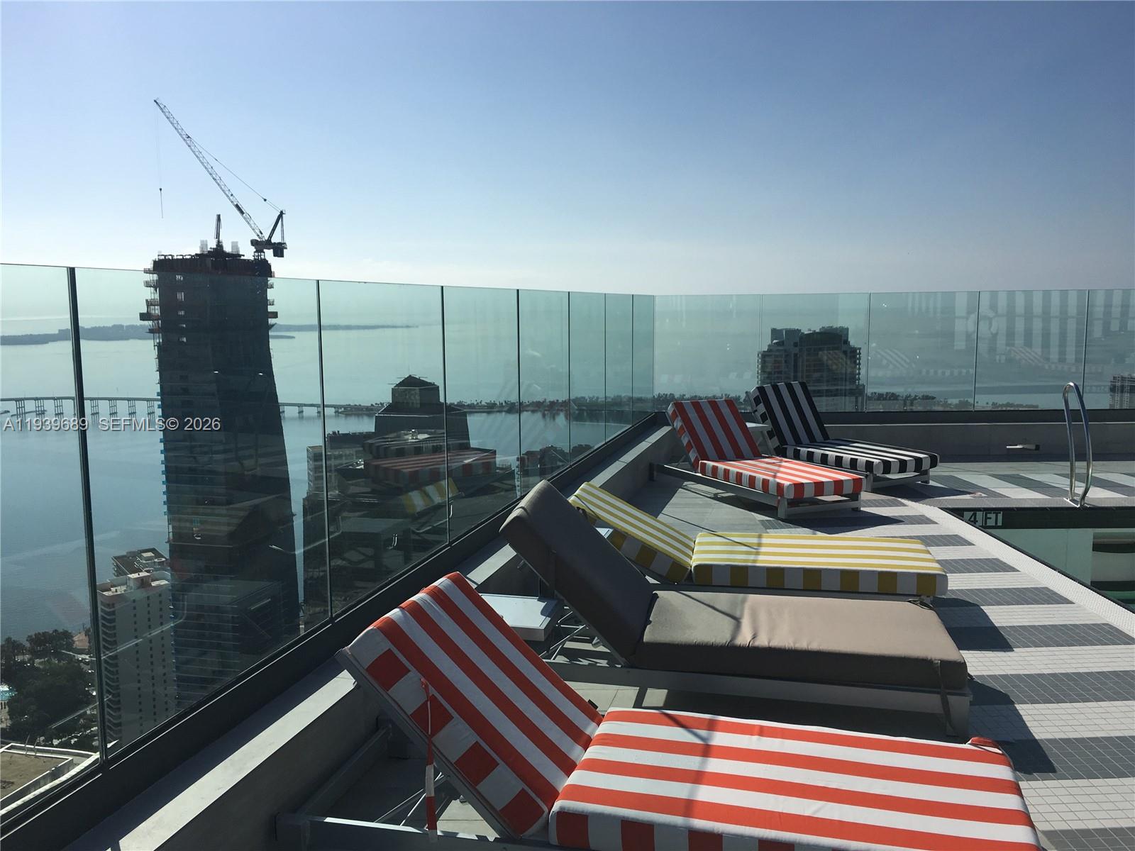 SLS BRICKELL CONDO - Residential