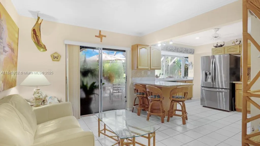 Miami, Florida 33176, United States, 4 Bedrooms Bedrooms, ,3 BathroomsBathrooms,Residential,Active,177493