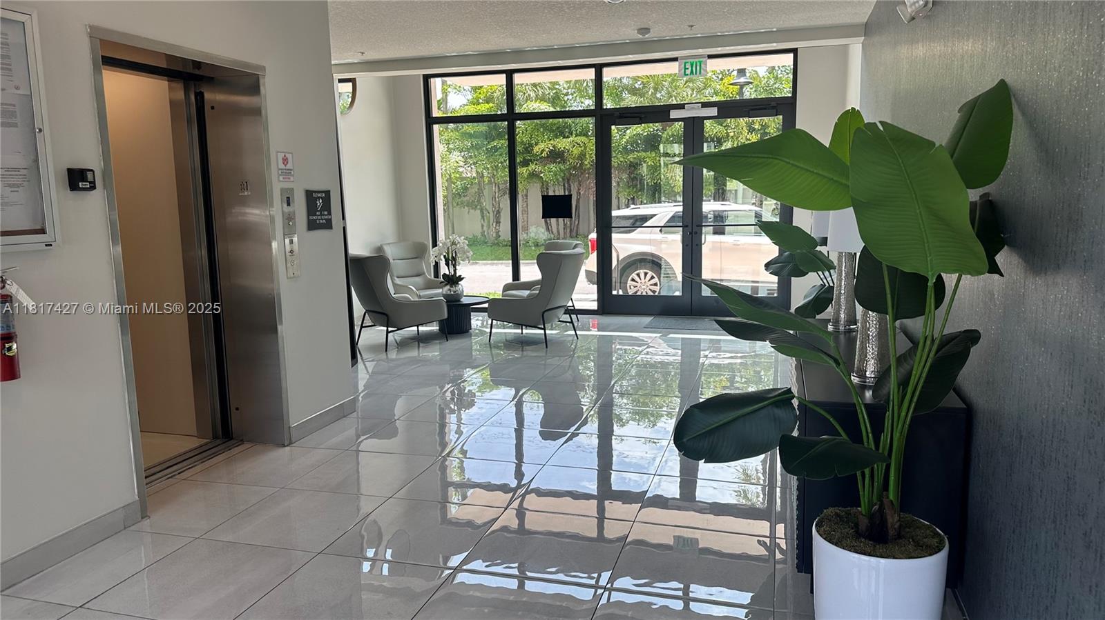 8001 NW 41st St F-307