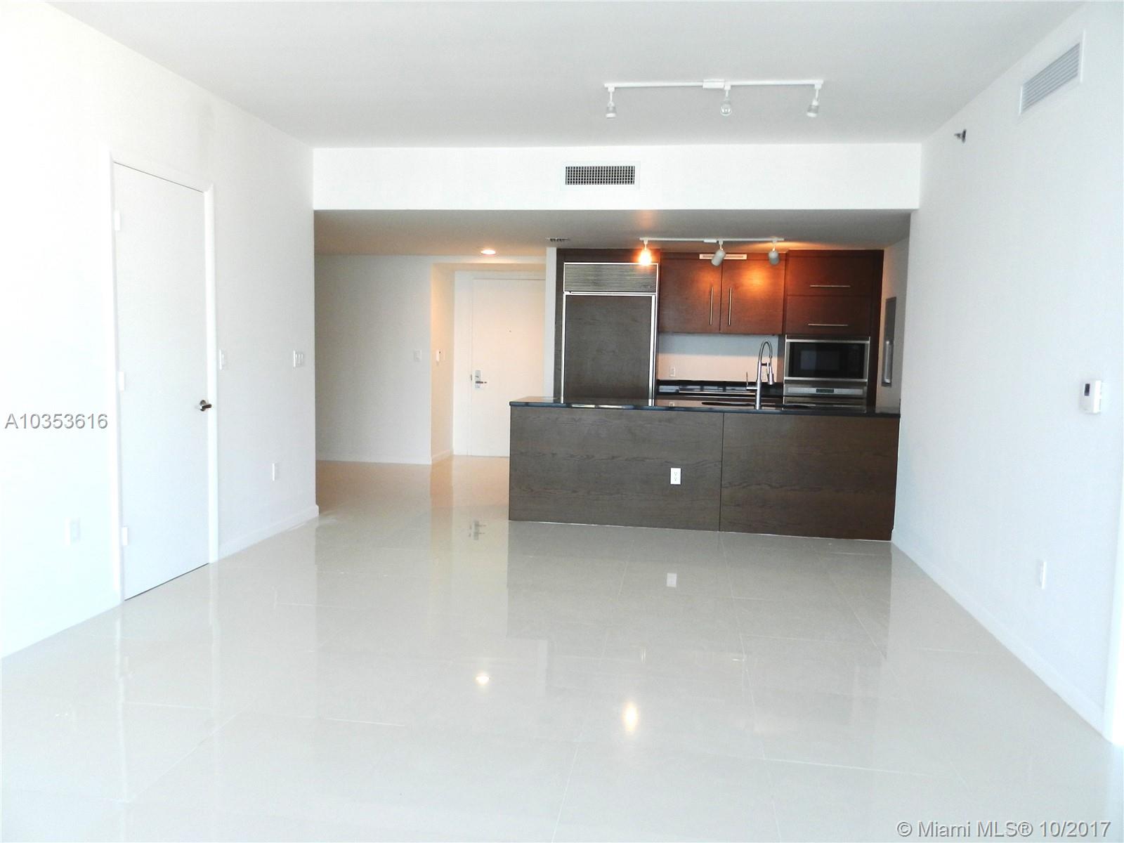 ICONBRICKELL CONDO NO 1 - Residential Lease