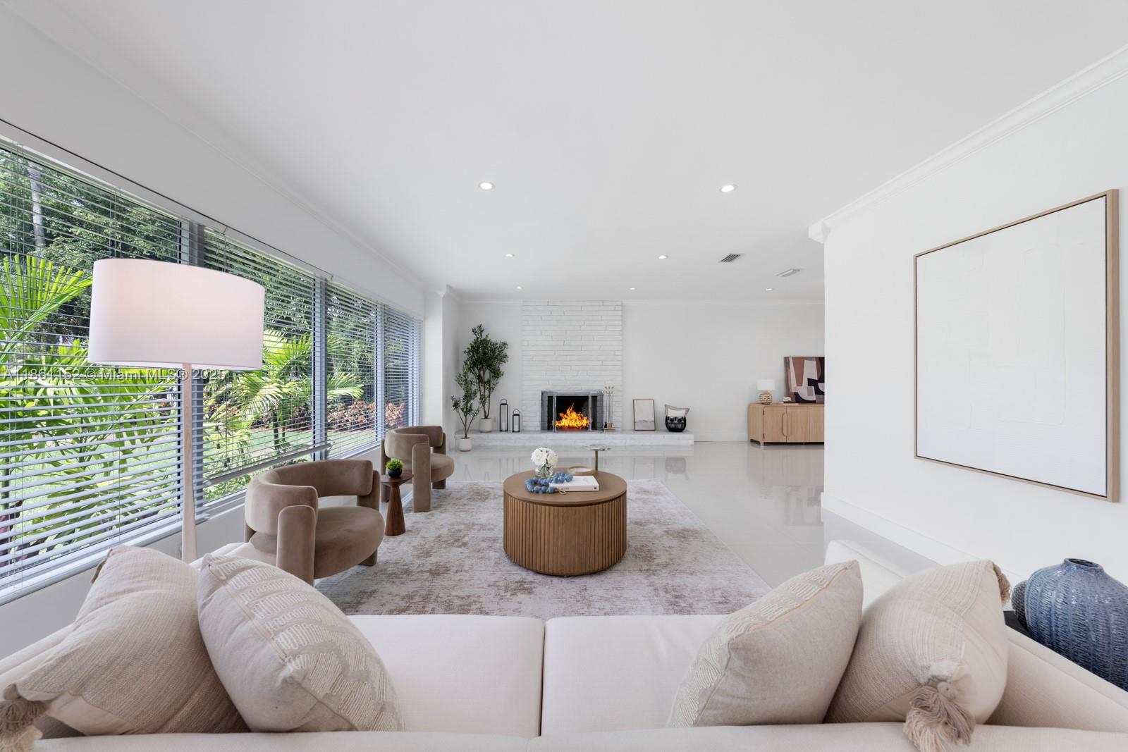 LAKE CATALINA - Residential