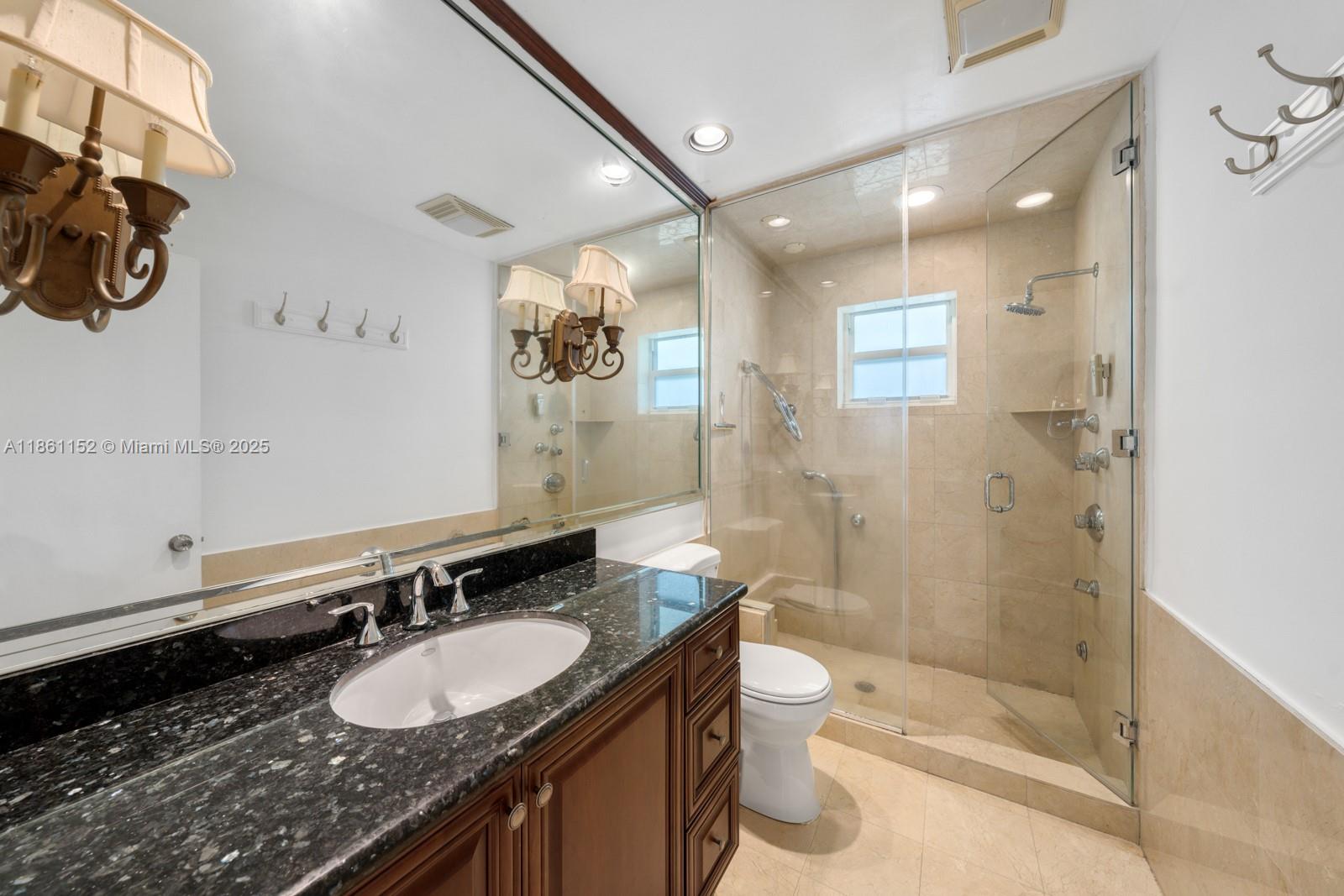 LAKE CATALINA - Residential