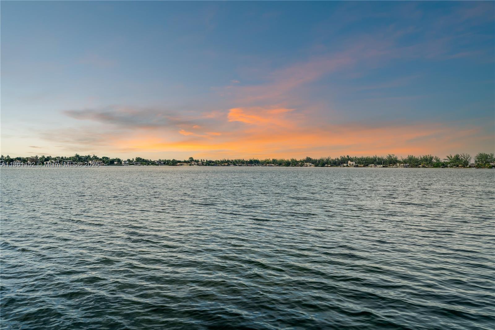 LAKE CATALINA - Residential