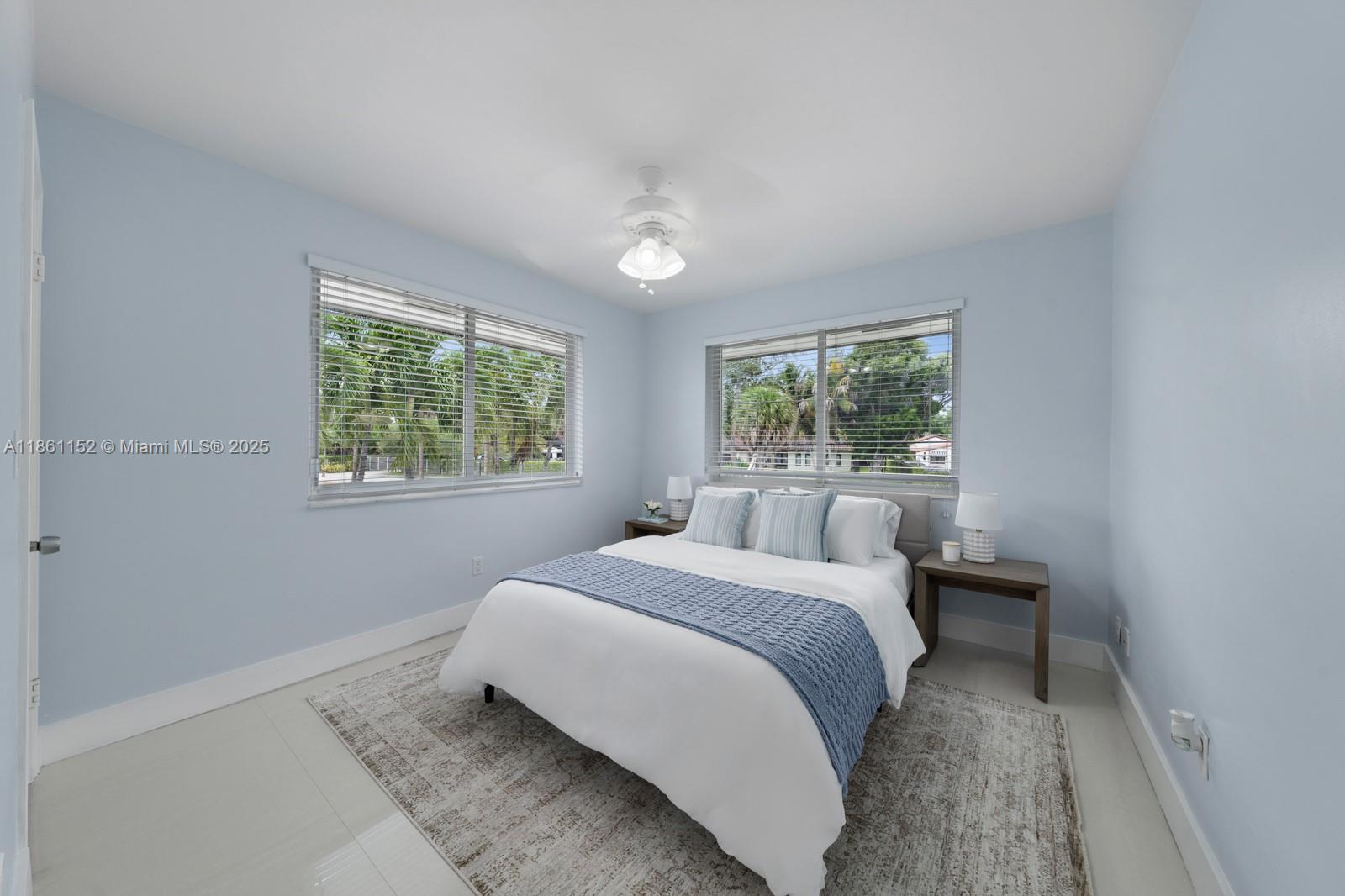 LAKE CATALINA - Residential