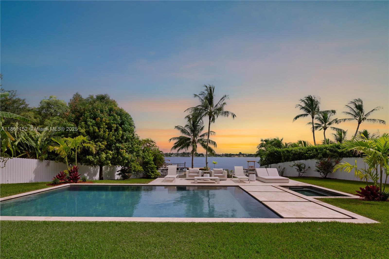 LAKE CATALINA - Residential