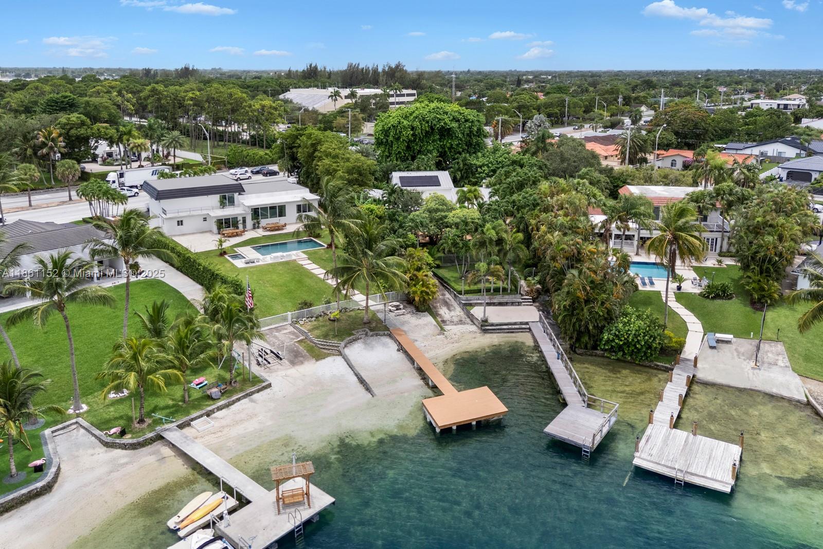 LAKE CATALINA - Residential