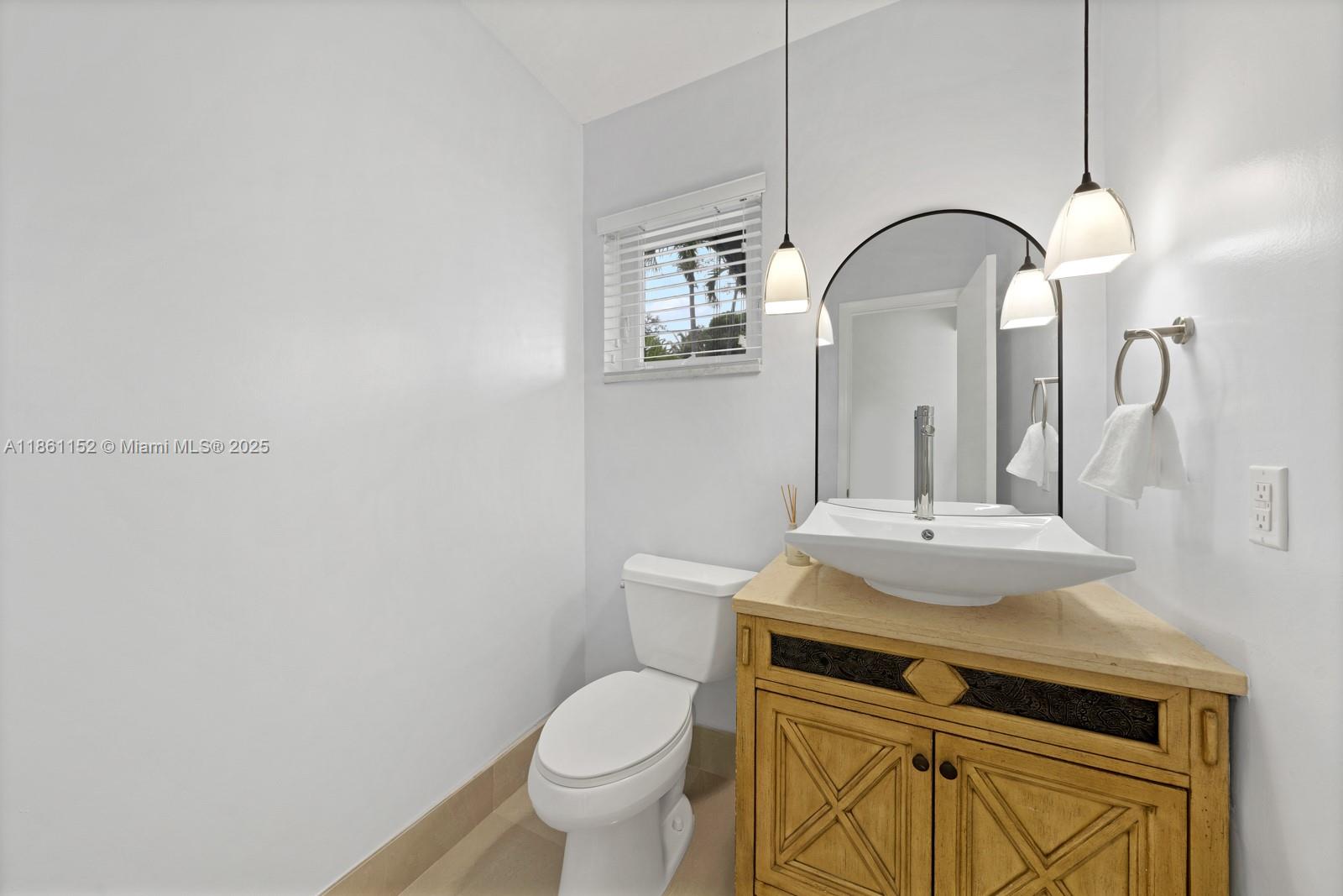 LAKE CATALINA - Residential