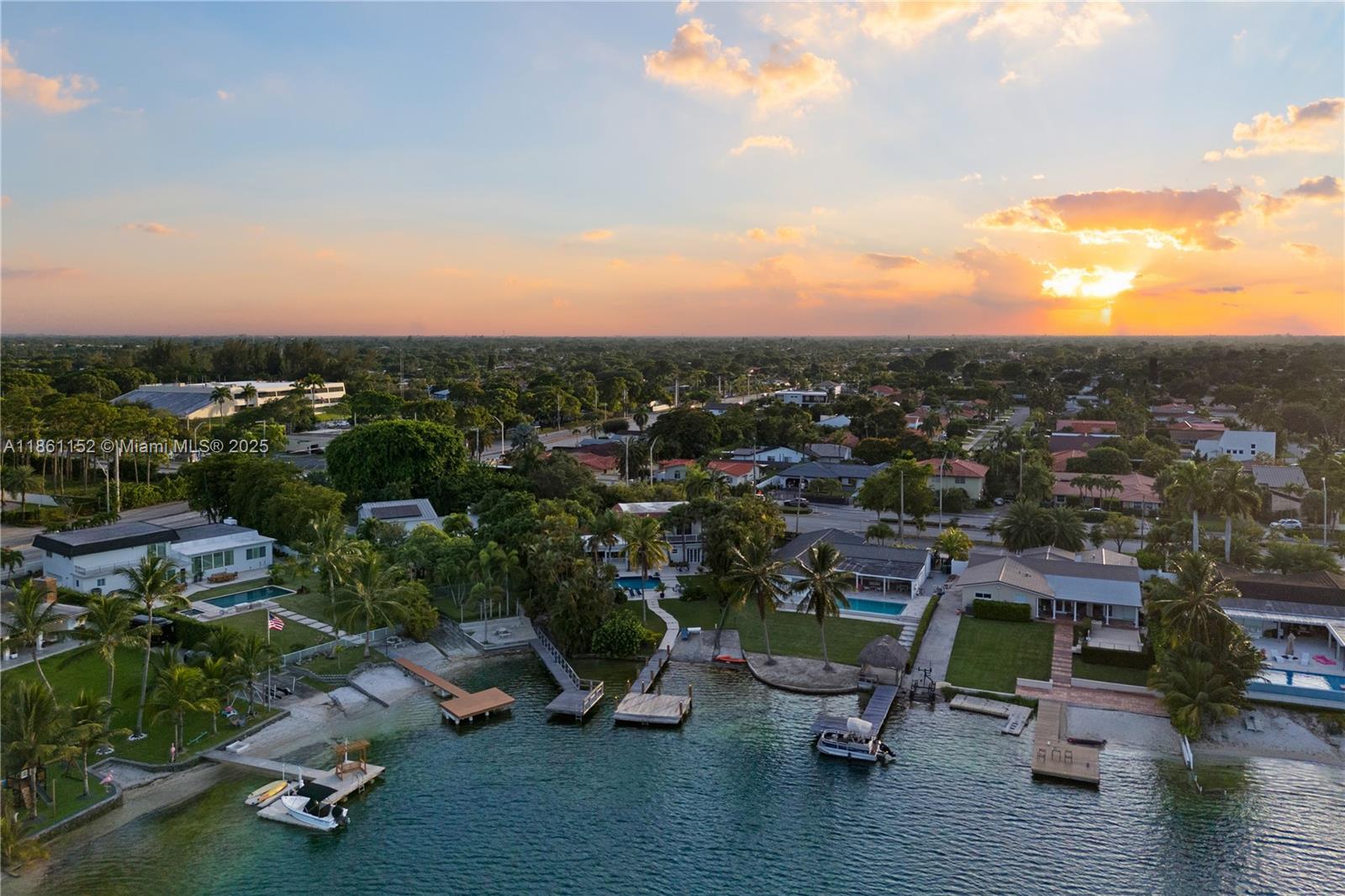 LAKE CATALINA - Residential