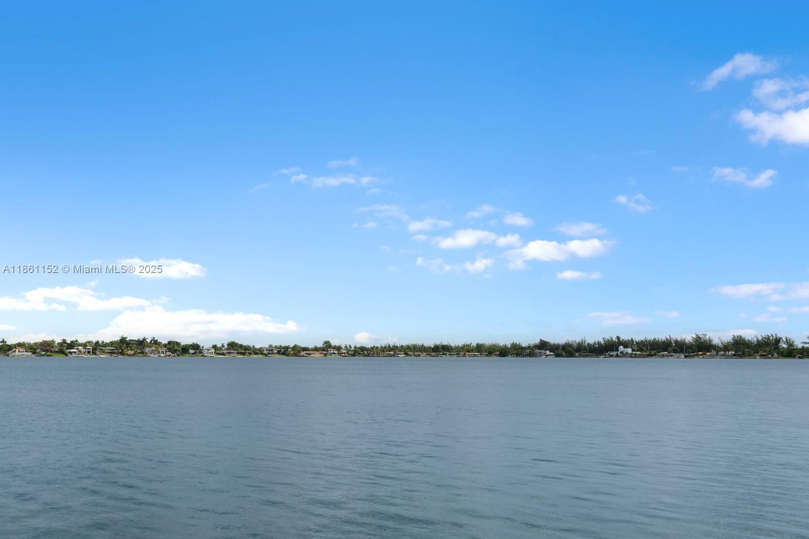 LAKE CATALINA - Residential