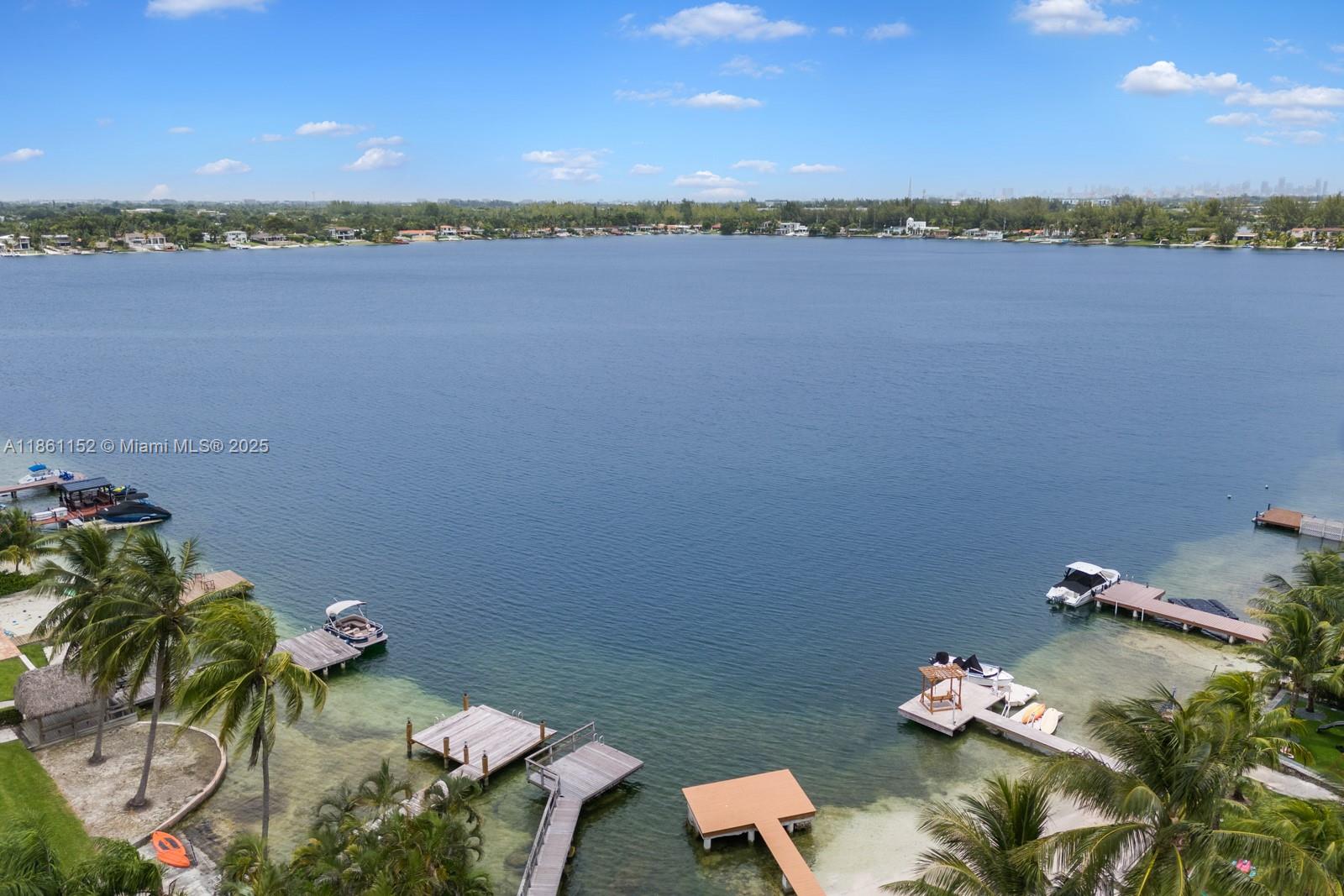 LAKE CATALINA - Residential