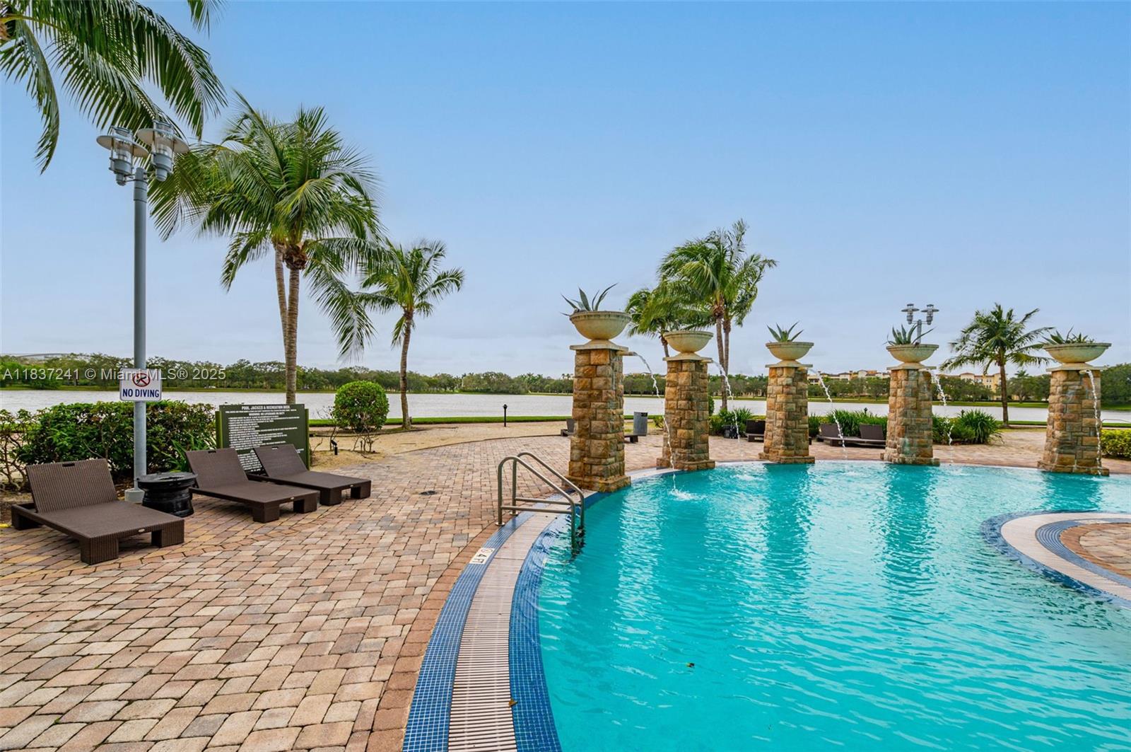 TAO SAWGRASS CONDOMINIUM - Residential