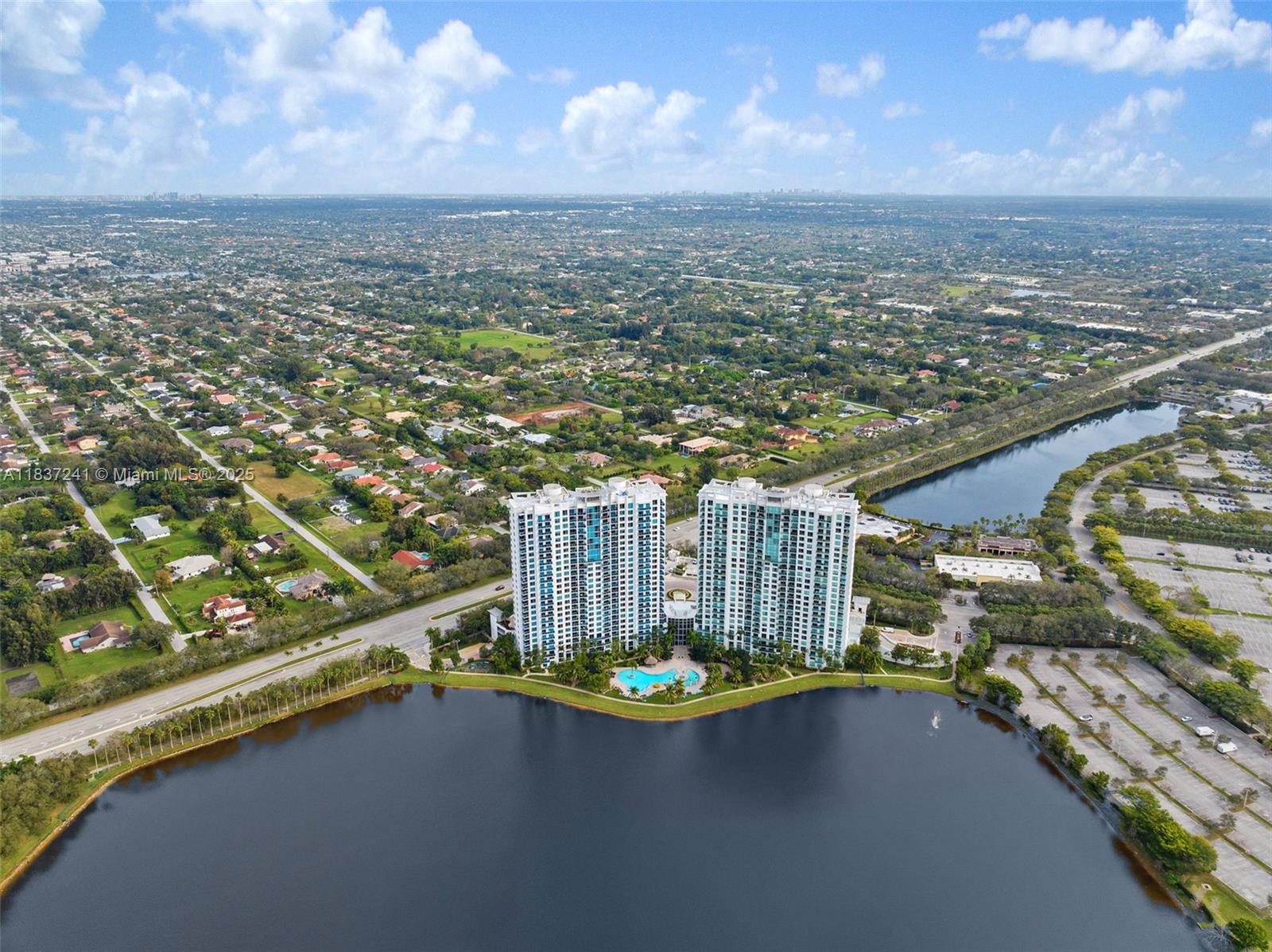 TAO SAWGRASS CONDOMINIUM - Residential