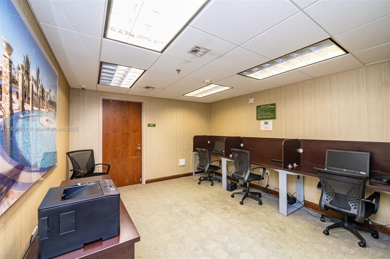 TAO SAWGRASS CONDOMINIUM - Residential