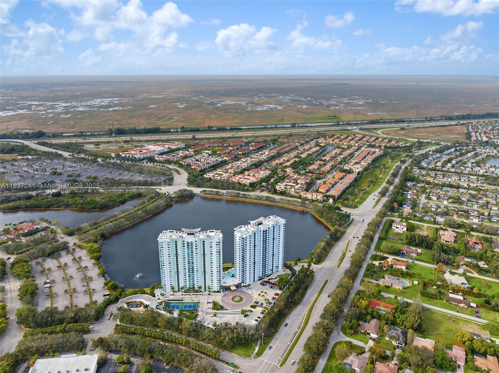 TAO SAWGRASS CONDOMINIUM - Residential