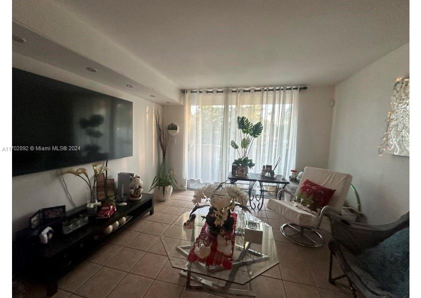 BAYVIEW PALMS CONDO - Residential