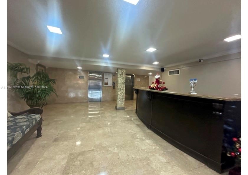 BAYVIEW PALMS CONDO - Residential