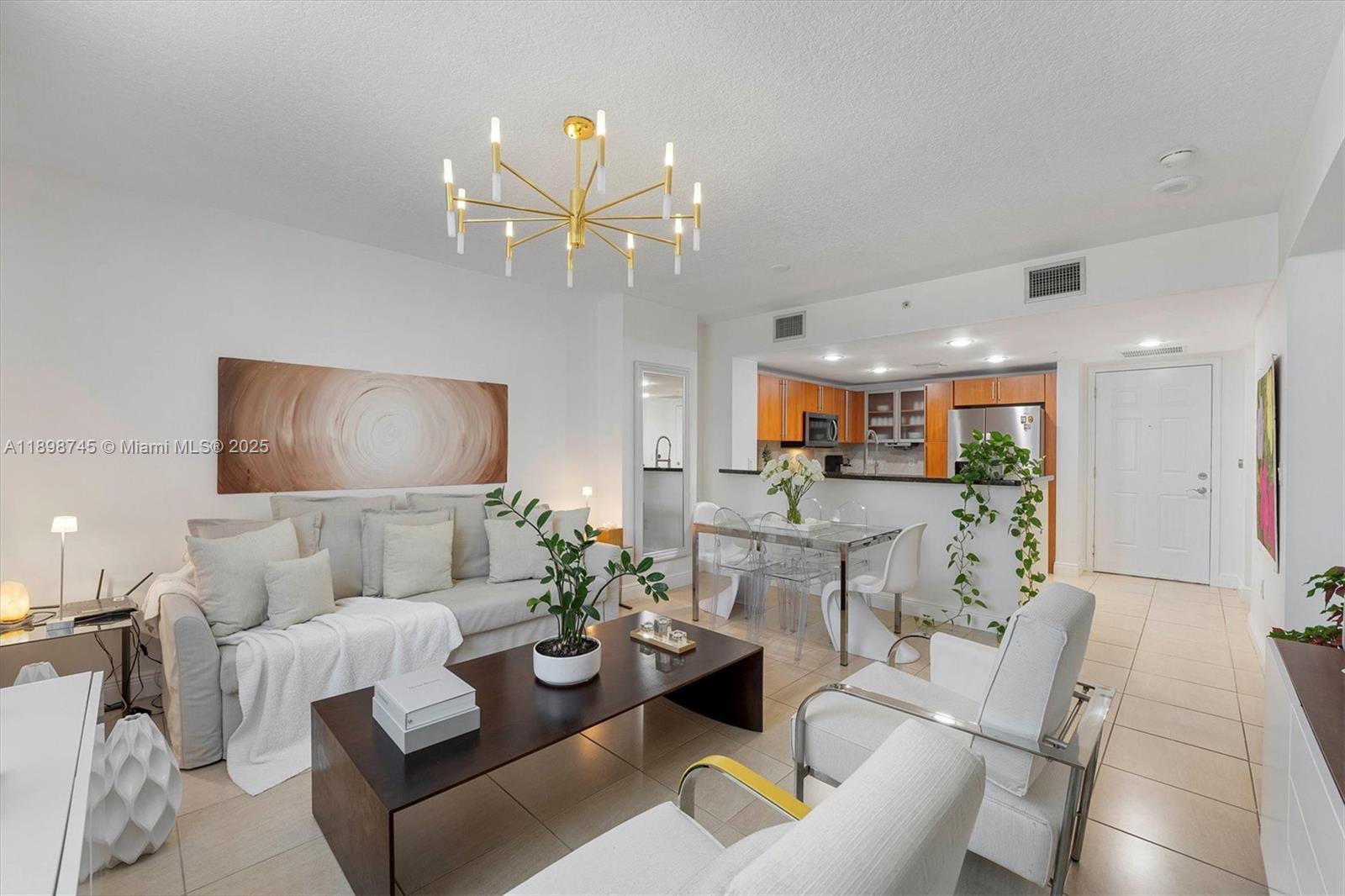 610 CLEMATIS CONDO - Residential