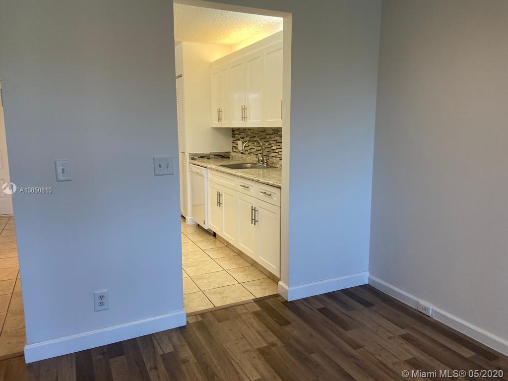 CAMBRIDGE AT CENTURY VILL - Residential Lease