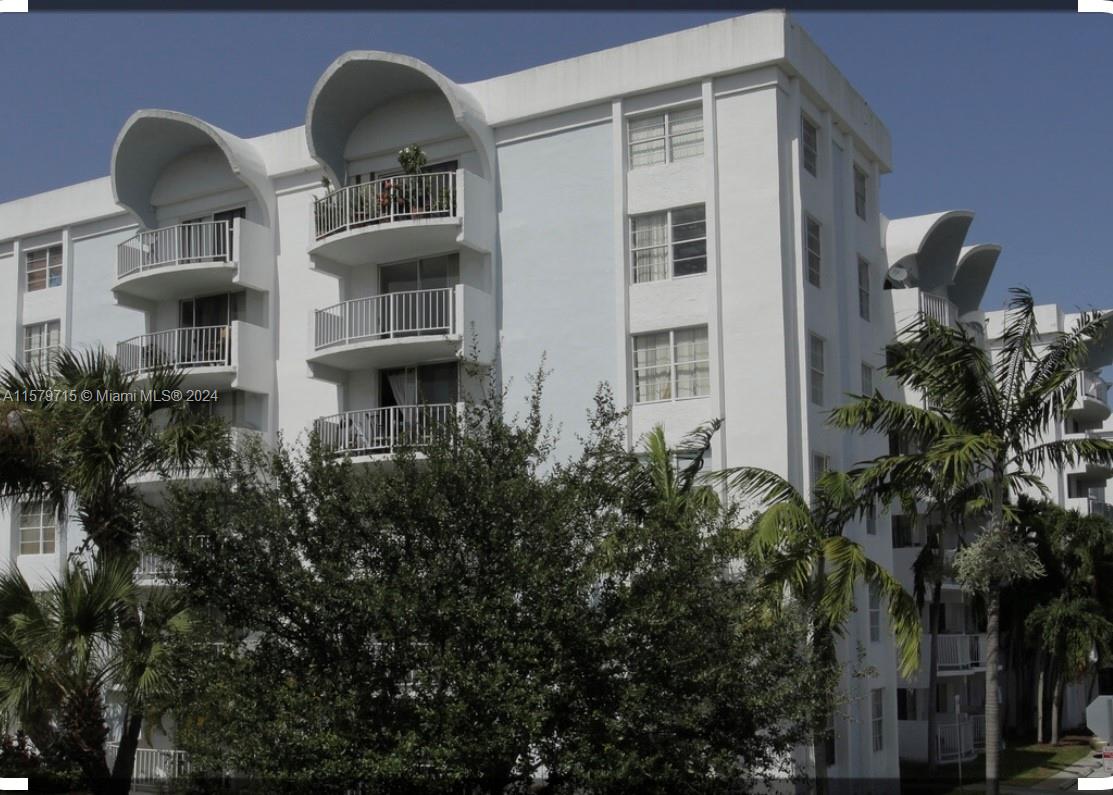 Rental Property at 488 Nw 165th St Rd B409, Miami, Broward County, Florida - Bedrooms: 2 
Bathrooms: 2  - $2,200 MO.