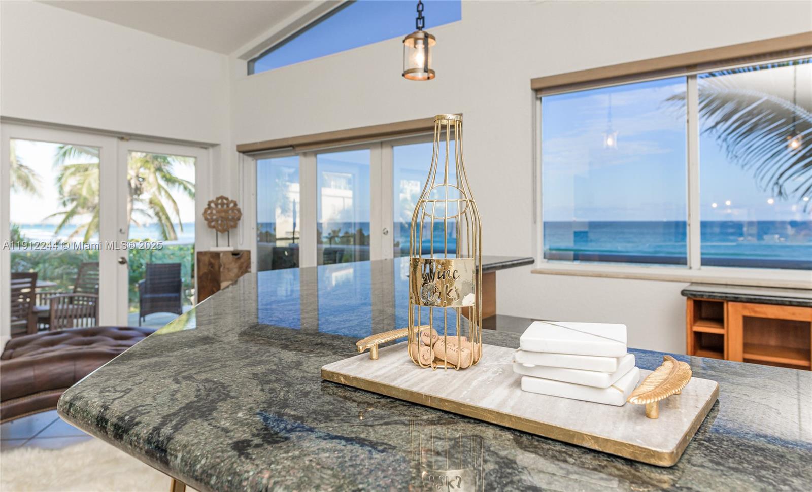 HOLLYWOOD CENTRAL BEACH - Residential Lease