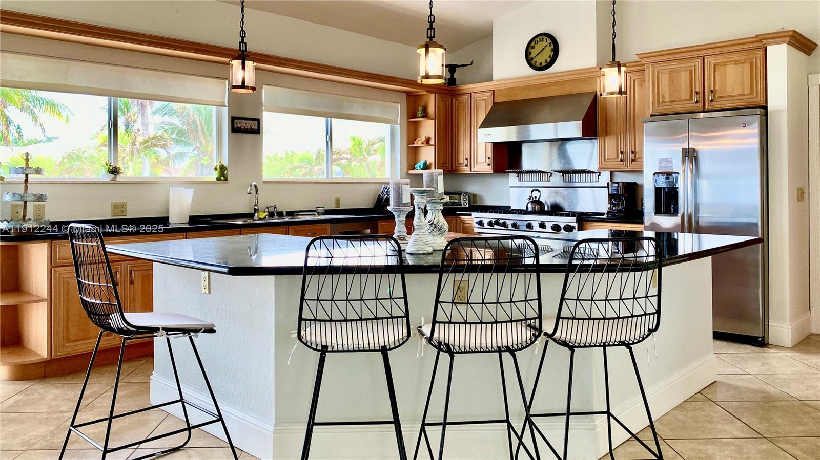 HOLLYWOOD CENTRAL BEACH - Residential Lease