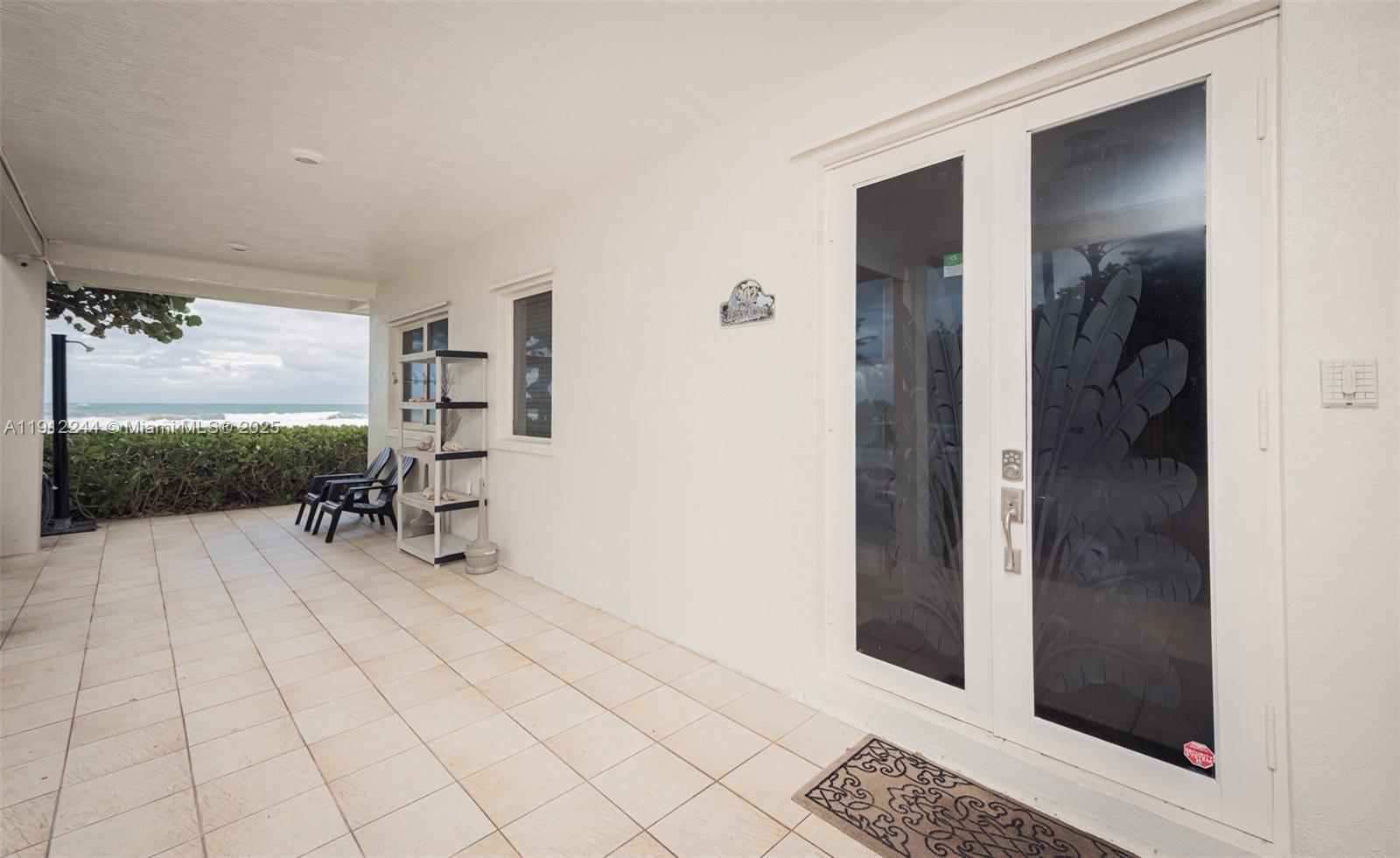 HOLLYWOOD CENTRAL BEACH - Residential Lease